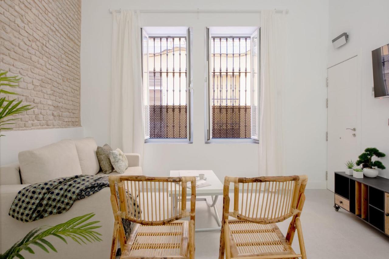 Hommyhome Conteros Cathedral Apartments — Photos 1